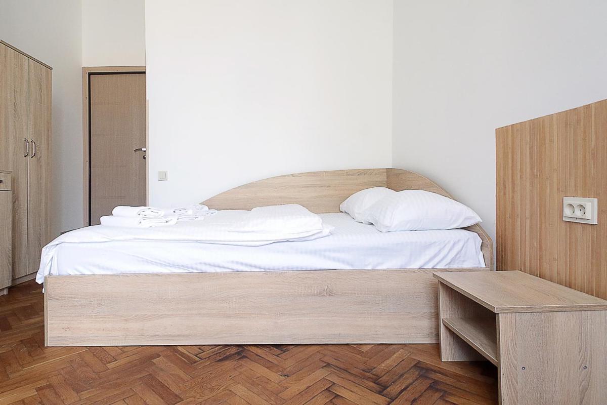 Buk Apartments On Doroshenka 29 Lviv Dış mekan fotoğraf