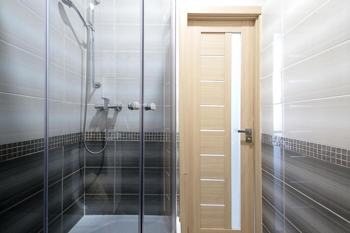 Buk Apartments On Doroshenka 29 Lviv Dış mekan fotoğraf