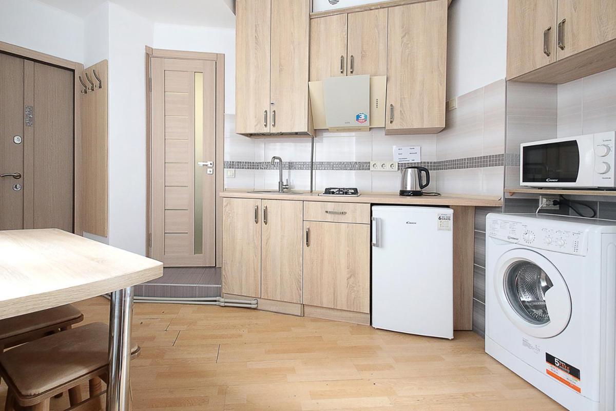 Buk Apartments On Doroshenka 29 Lviv Dış mekan fotoğraf