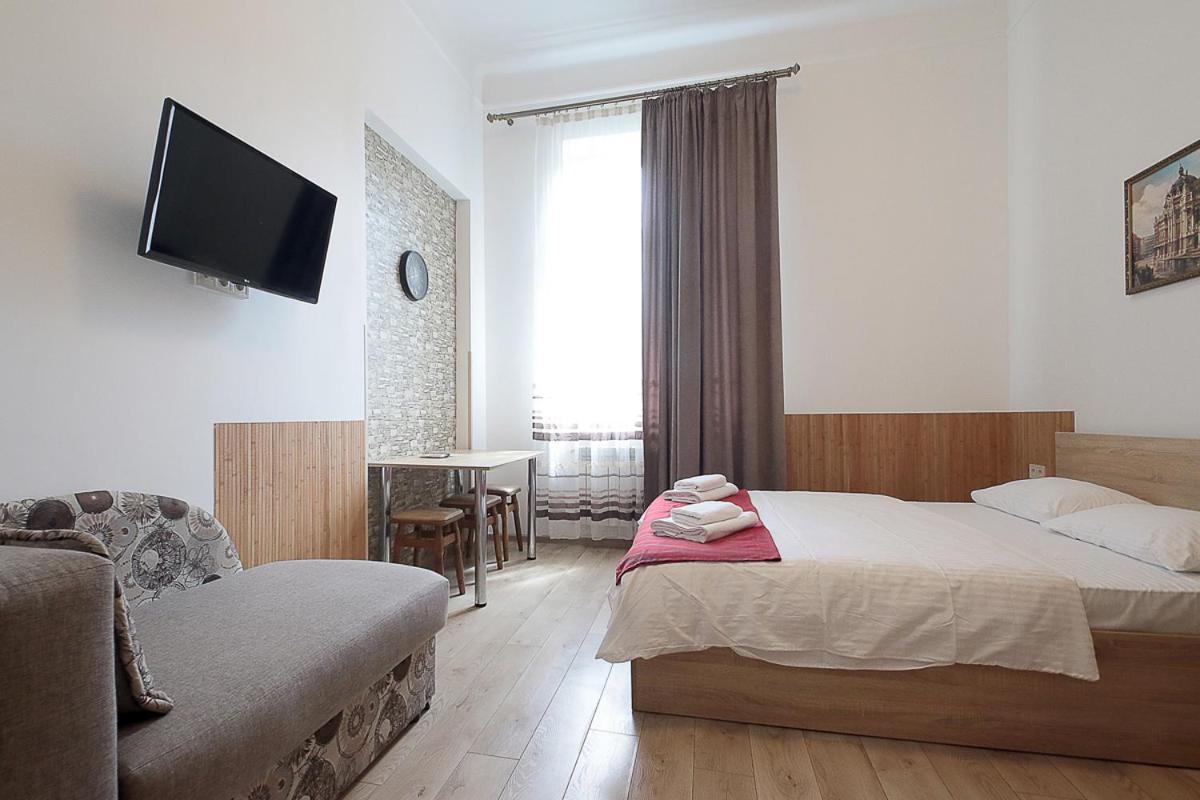 Buk Apartments On Doroshenka 29 Lviv Dış mekan fotoğraf