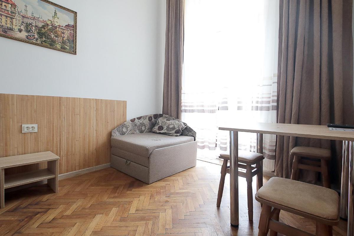 Buk Apartments On Doroshenka 29 Lviv Dış mekan fotoğraf